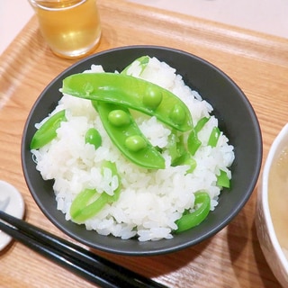 スナップエンドウご飯☆ゆで汁で炊く